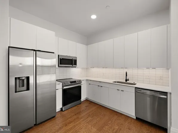 801 N Market St, Wilmington, DE