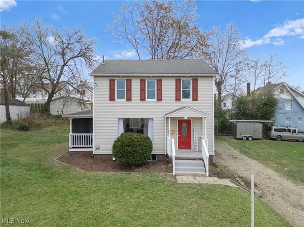 611 15th St NE, Canton, OH 44714