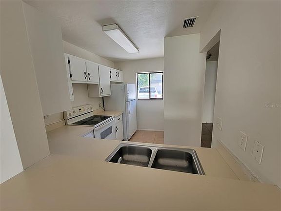 2nd image of 3634 NE 21st St