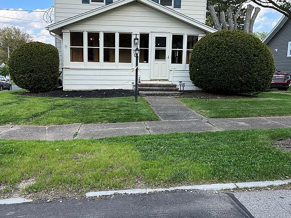 3rd image of 705 Edgehill Ave