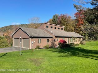 2956 Franklin Hill Rd, Hallstead, PA 18822