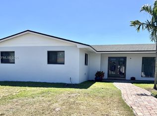Kendale Lakes Sec One, Miami, FL 33183