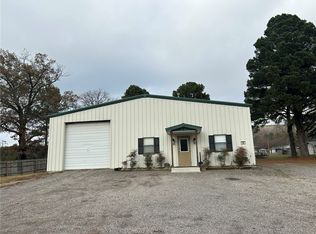 290 Bradley Cove Rd, Russellville, AR 72802