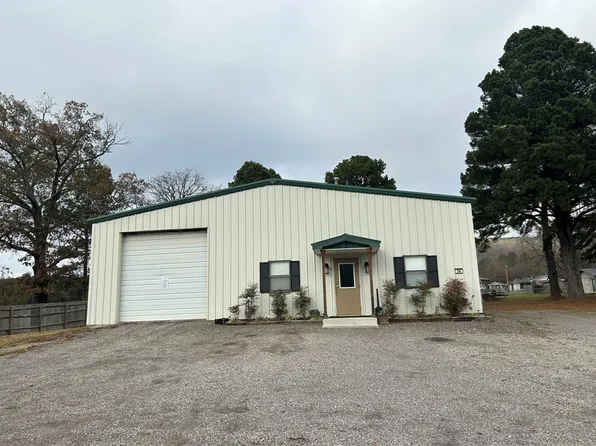 290 Bradley Cove Rd, Russellville, AR 72802