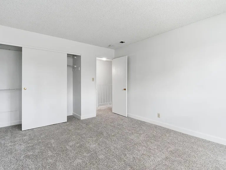 3194 Pawnee Way — Photo 21