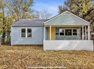 1218 S Fern Ave, Wichita, KS 67213
