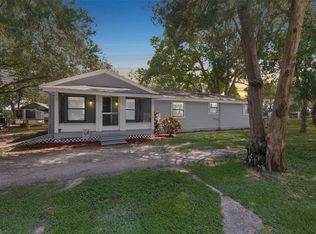 13713 Walden Sheffield Rd, Dover, FL 33527