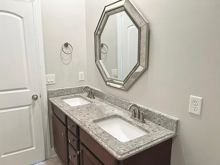705 Piedmont Crossing Dr — Photo 20