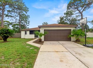 2464 Oakview Dr, Jacksonville, FL 32246
