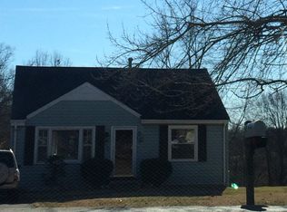 1082 W College St, Greenbrier, TN 37073