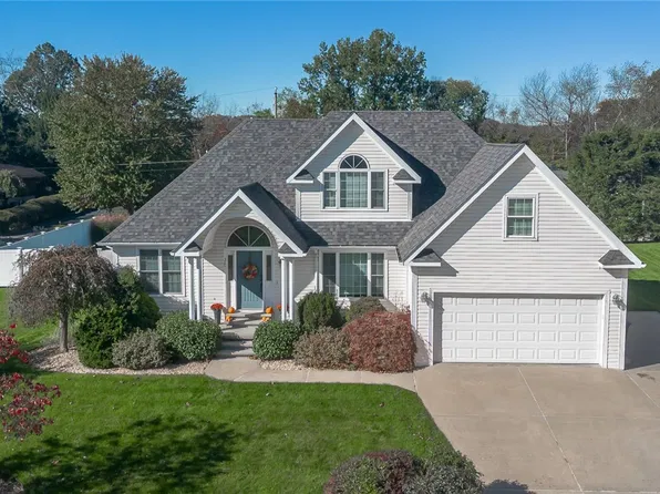 320 Ridgeview Cir, Blairsville, PA 15717