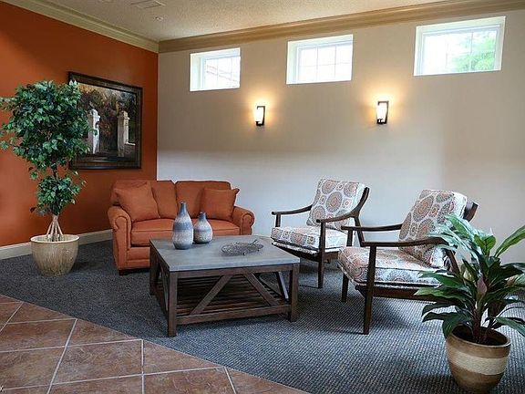3rd image of 240 Fox Hollow Dr APT 311