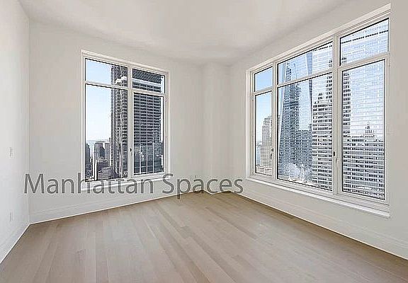 5th image of 30 Park Pl #43E