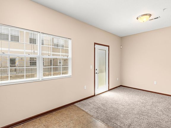 4th image of 1305 S G Ave Unit 30