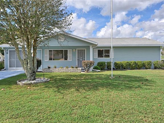4th image of 17648 SE 107th Ct