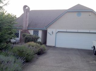 17075 Fir Dr, Sandy, OR 97055