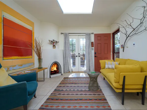 2600 W Zia Rd APT N2, Santa Fe, NM 87505