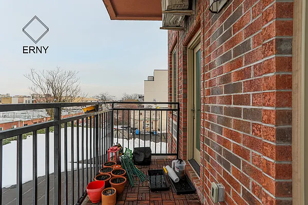 Rented by ERNY LLC | media 8