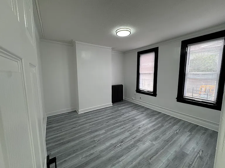 112 Westover Pl #2 — Photo 1