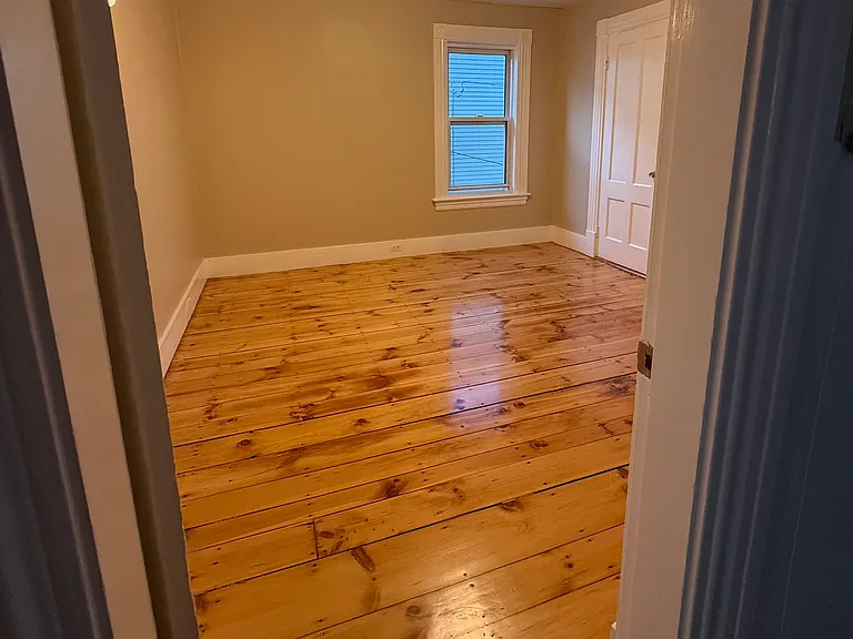 17 Reed St #2 — Photo 4