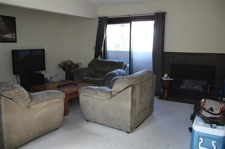 2nd image of 1601 W Beaver Creek Blvd #M302