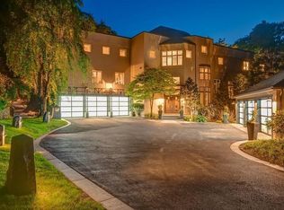 3 Rocky Ledge Rd, Weston, MA 02493