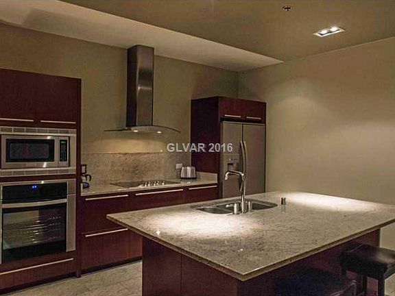3rd image of 4471 Dean Martin Dr Unit 1002
