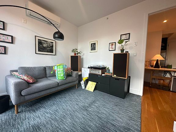 4th image of 1040 Dean St APT 313