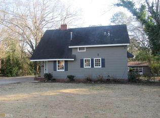 1326 W Poplar St, Griffin, GA