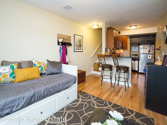 4th image of 3006 W Girard Ave #3006