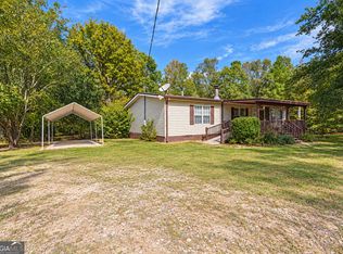 1902 Jackson Lake Rd, Mansfield, GA 30055