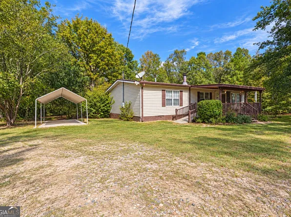 1902 Jackson Lake Rd, Mansfield, GA 30055