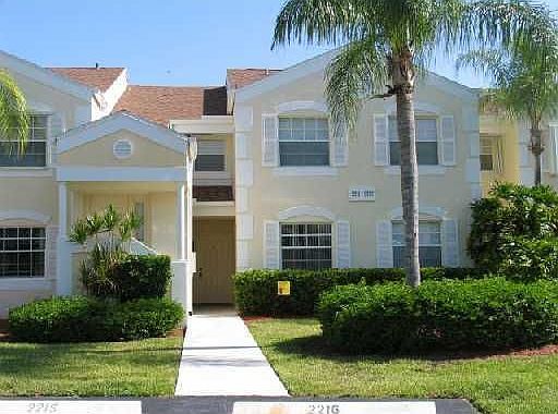 2nd image of 2215 SE 27th Dr #103-B