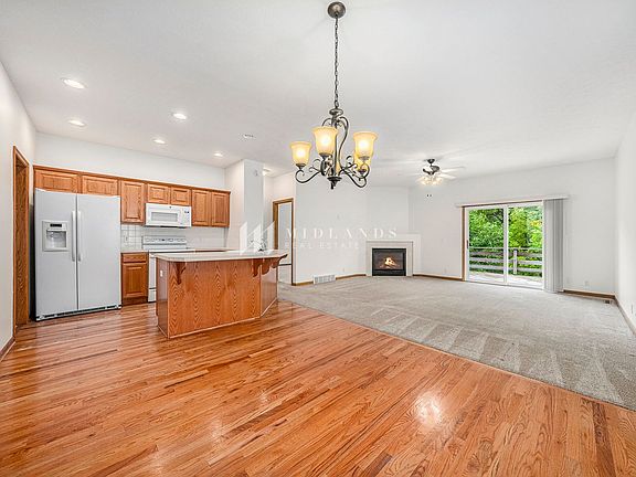 5th image of 12910 S 36th St