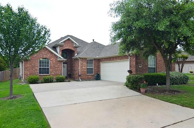 1st image of 5010 Grace Dr