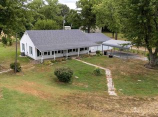 53 Private Road 1m, De Soto, IL 62924