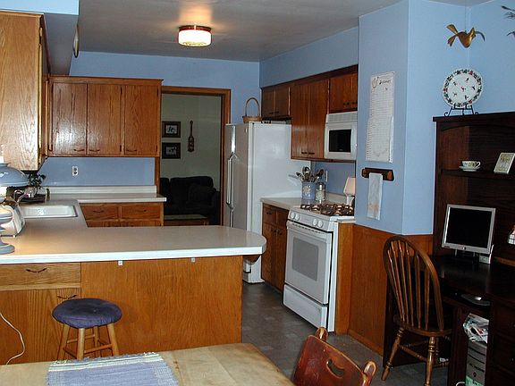 Newer Kitchen Appliances.