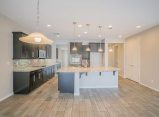8677 N 89th Ln, Peoria, AZ 85345