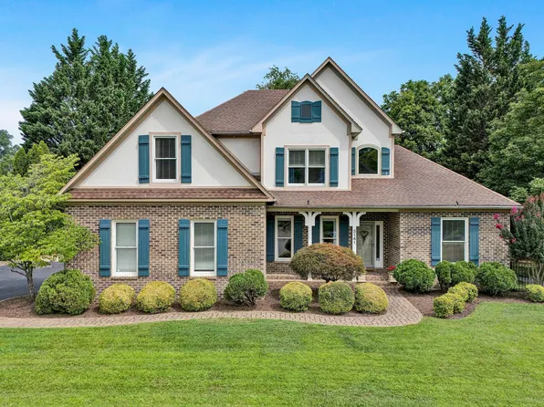 3141 Hidden Oak Rd SW, Roanoke, VA 24018