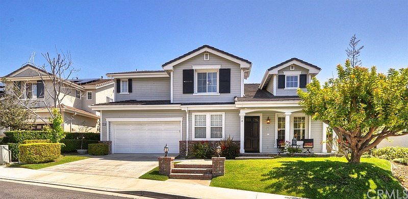 1st image of 29 Fawnridge Pl