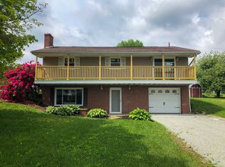 1606 Ridgeview Dr, Somerset, PA 15501