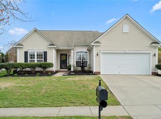 11849 Creek Turn Dr, Charlotte, NC 28278