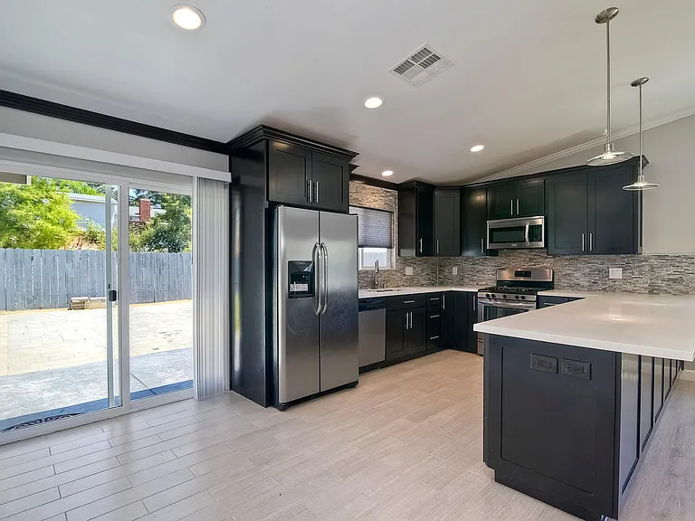 14111 Powers Rd — Photo 5