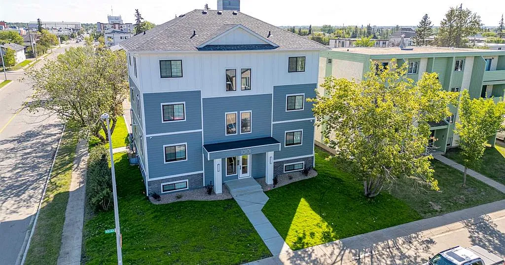 2 bed, 1.0 bath, 600 sqft, $1,700 — Photo 3