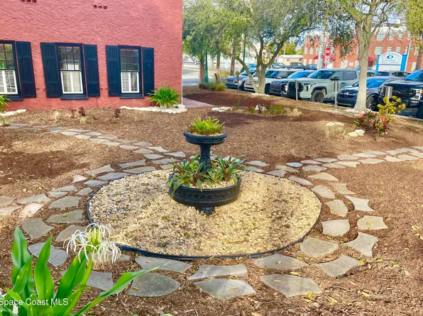 Julia St, Titusville, FL 32796