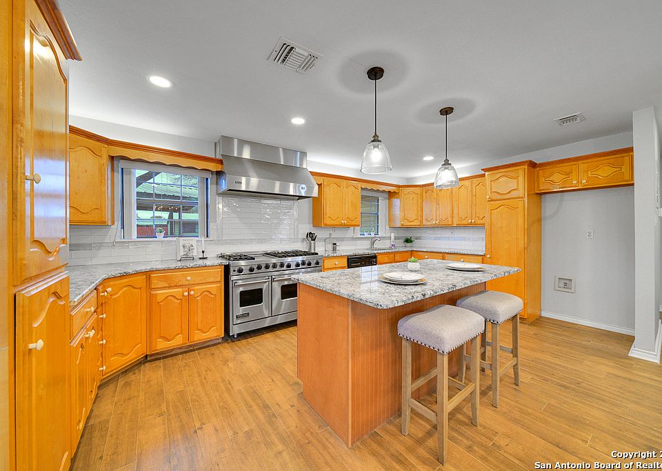 1st image of 3223 Hatton St