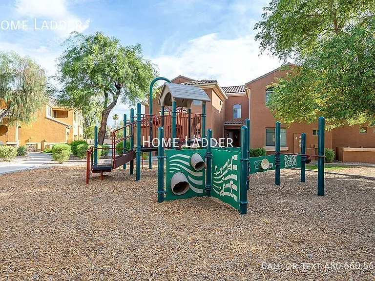 955 E Knox Rd #125 — Photo 41