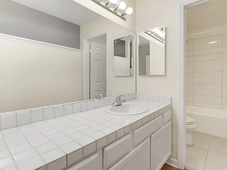 1680 N Coast Hwy N #21 — Photo 19