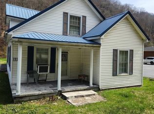 1297 Lovers Gap Rd, Vansant, VA 24656