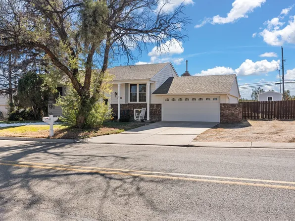 107 Grand Canyon Dr, White Rock, NM 87547